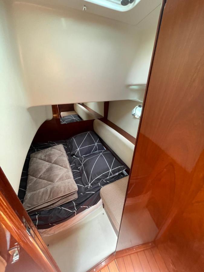 Une Nuit Sur Un Bateau Linge & Menage Inclus La Rochelle  Buitenkant foto